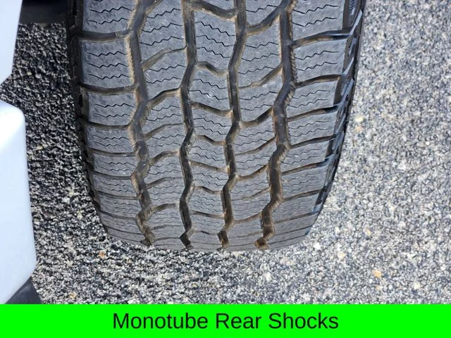 Used 2024 Avalanche Ford Platinum image 10