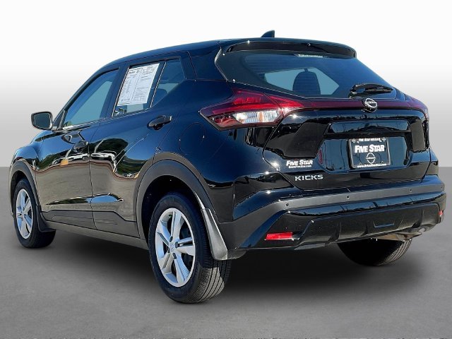 Used 2025 Black Nissan S image 5