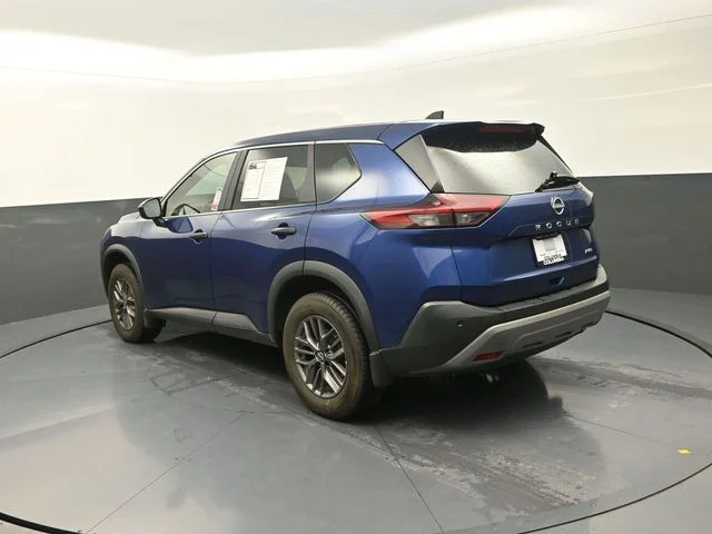 Used 2023 Blue Nissan S image 7