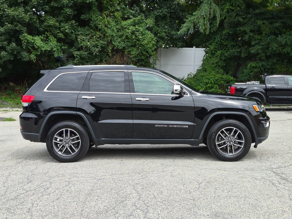 Used 2019 Black Jeep Limited image 2