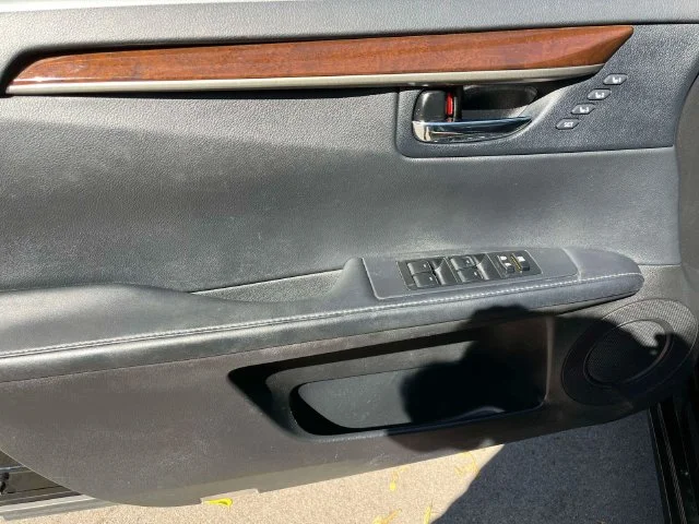 Used 2013 Obsidian Black Lexus 350 image 24