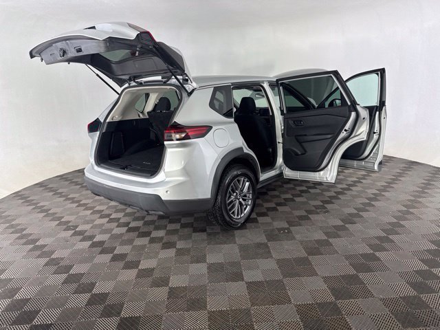 Used 2024 Silver Nissan S image 14