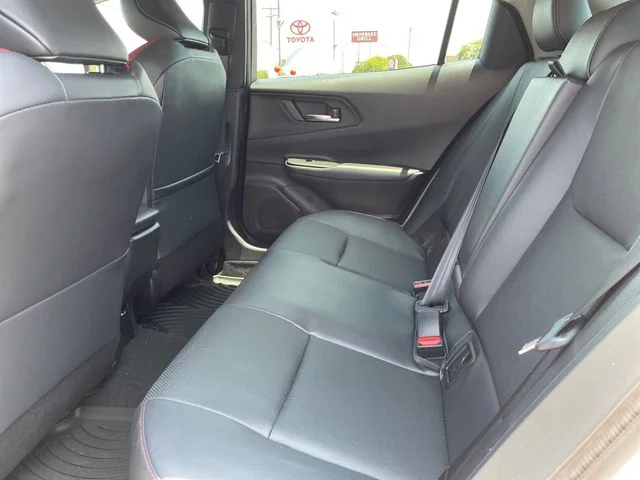 2025 Toyota Prius XSE - Photo 8
