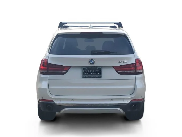 Used 2014  BMW xDrive35i image 6