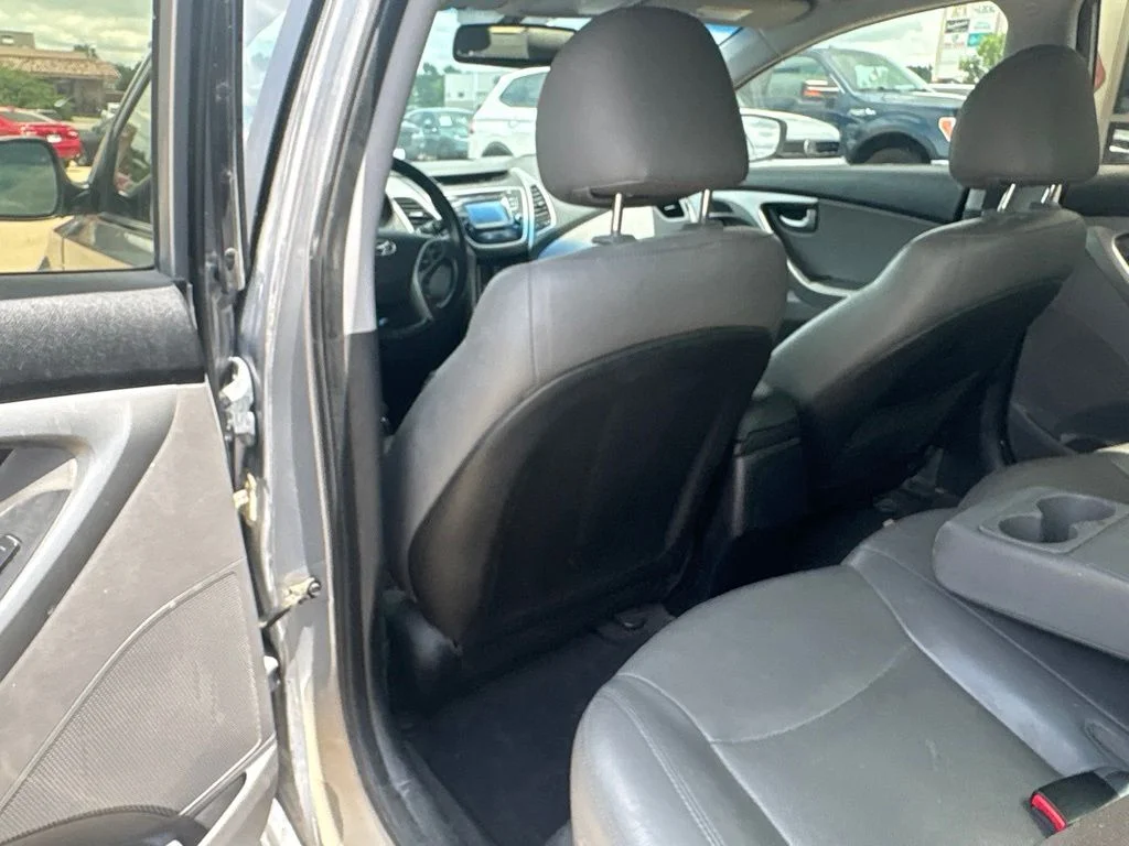 Used 2015 Shale Gray Metallic Hyundai Limited image 31