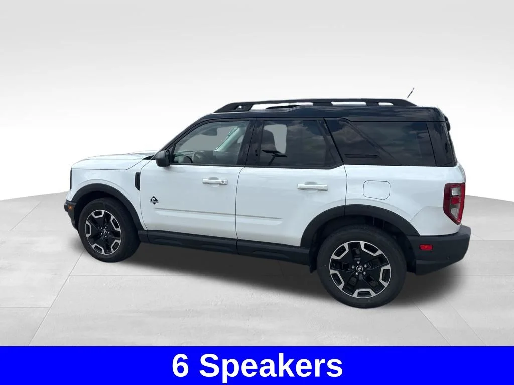 Used 2022 White Ford Outer Banks image 6
