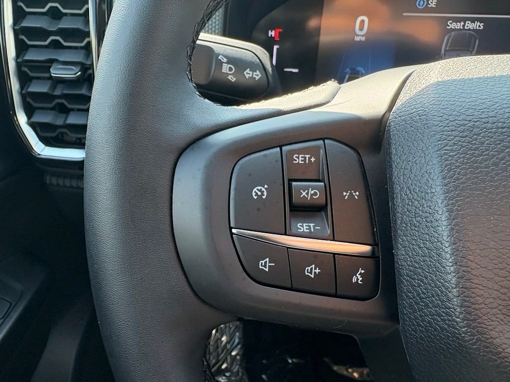 New 2026 Shadow Black Ford XLT image 22
