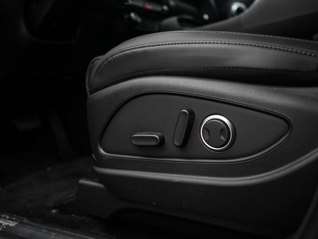 New 2026 Abyss Black Pearl Hyundai SEL 8P AWD image 46