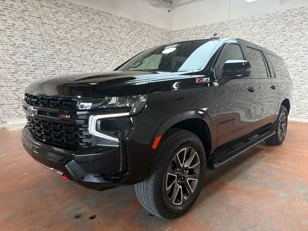 Used 2024 Black Chevrolet Z71 image 3