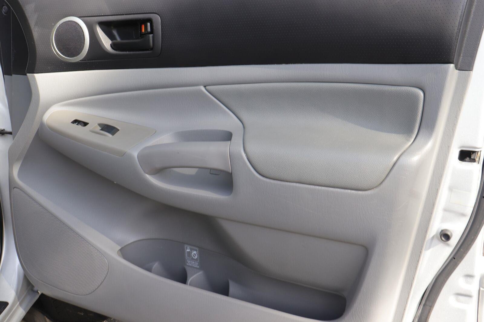 Used 2008 Silver Streak Mica Toyota Base image 14