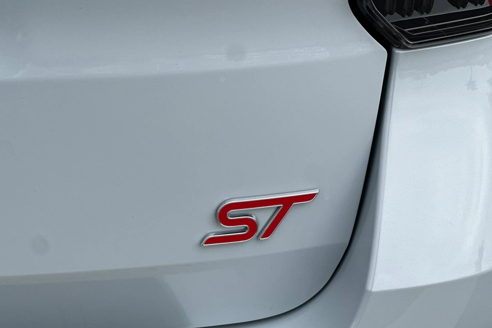 New 2026 Space White Metallic Ford ST image 27