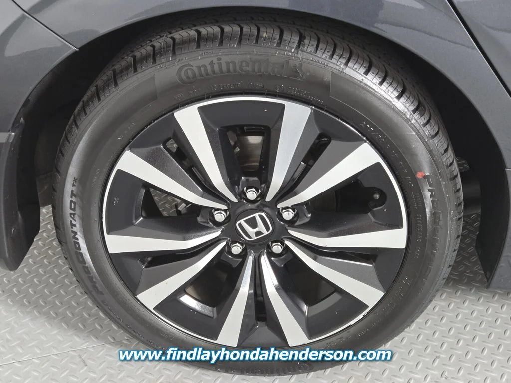 2024 Honda Civic Hatchback EX-L - Photo 11