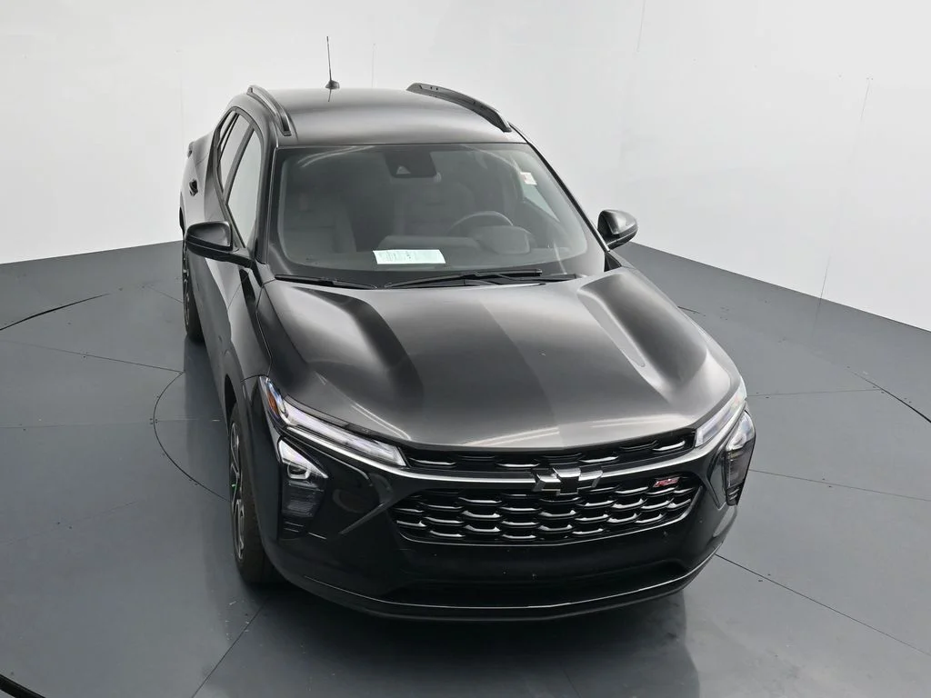 Used 2025 Black Chevrolet 2RS image 22
