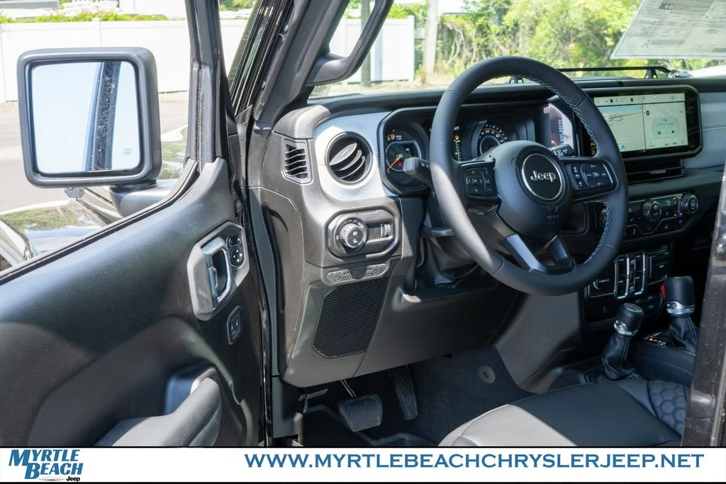 New 2026 Black Clear-Coat Exterior Paint Jeep Sport S image 15