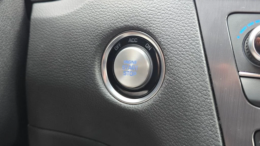 Used 2018 Gray Genesis 3.8 image 36