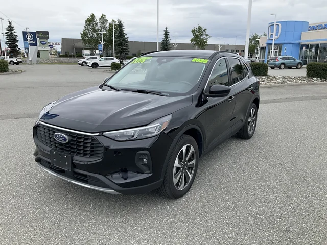 2025 Ford Escape Platinum