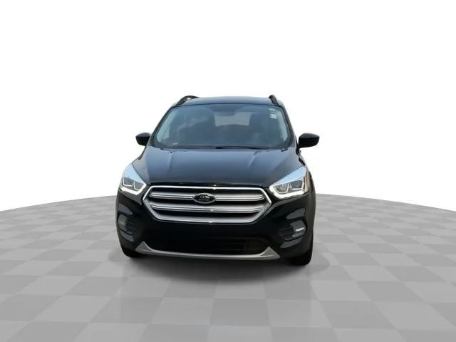 Used 2018 Black Ford SEL image 3