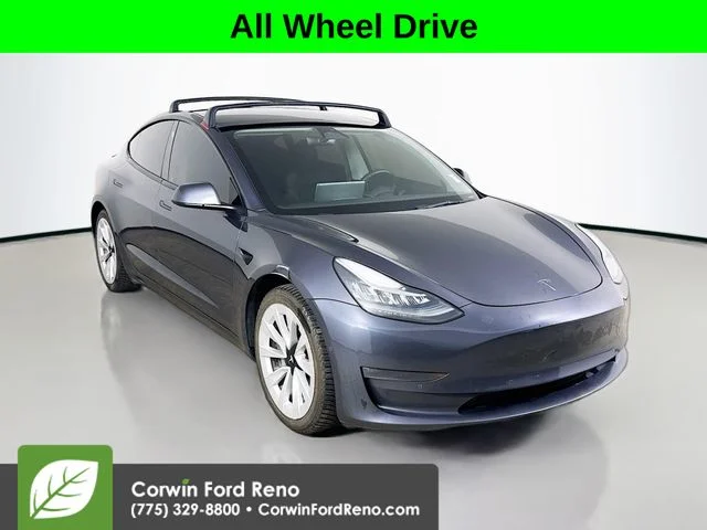 2022 Tesla Model 3 Long Range Dual Motor All-Wheel Drive's photo
