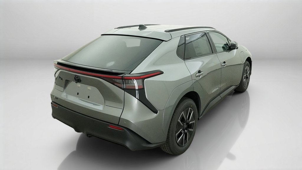 New 2026 Heavy Metal Toyota XLE image 26