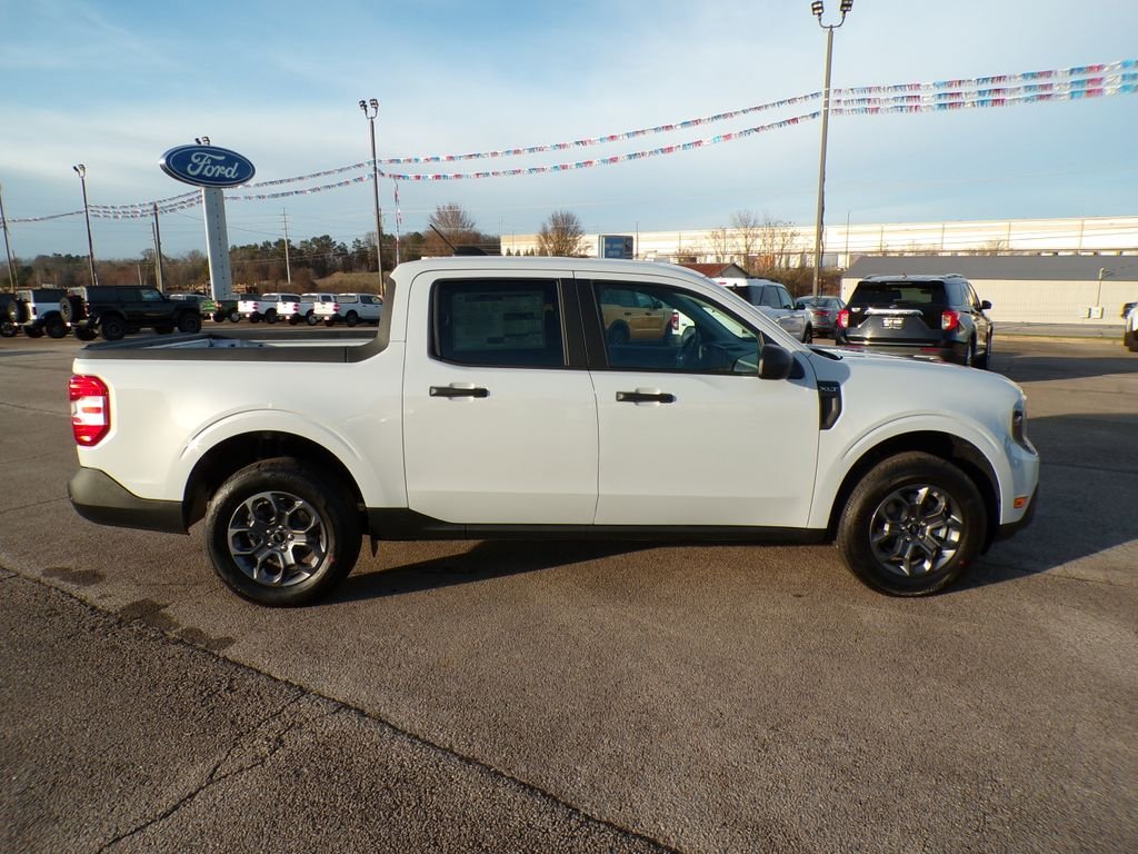 New 2026 Space White Metallic Ford XLT image 8