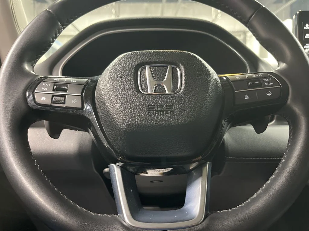 2025 Honda Pilot Touring - Photo 16