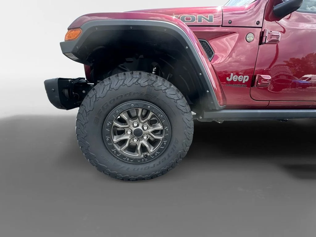 Used 2022 Red Jeep Unlimited Rubicon 392 image 15