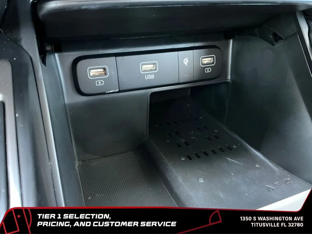 Used 2022 Gray Kia EX image 29