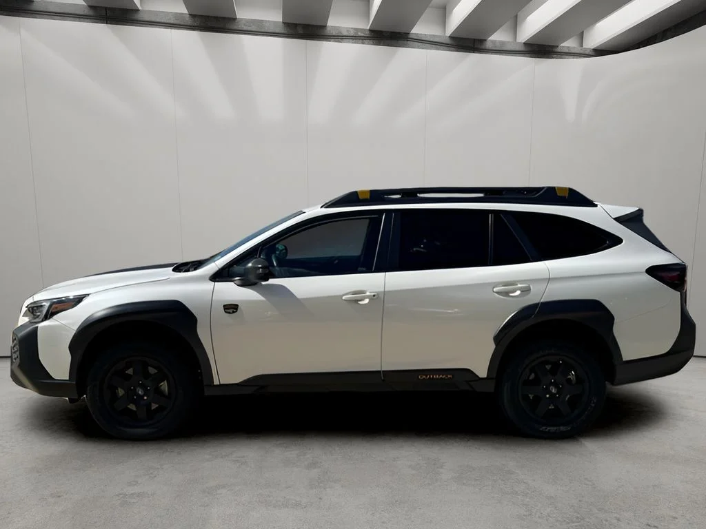 Used 2024 Crystal White Pearl Subaru Wilderness image 2