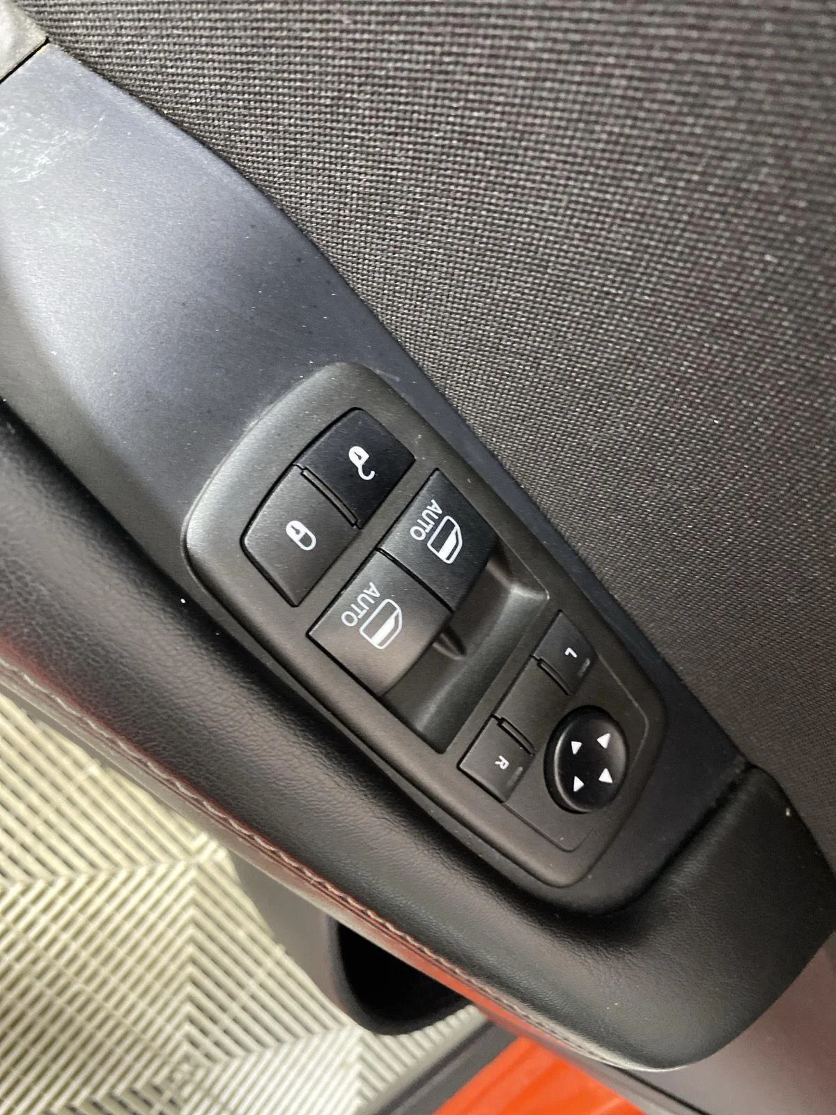 Used 2021 Go Mango Dodge R/T image 19