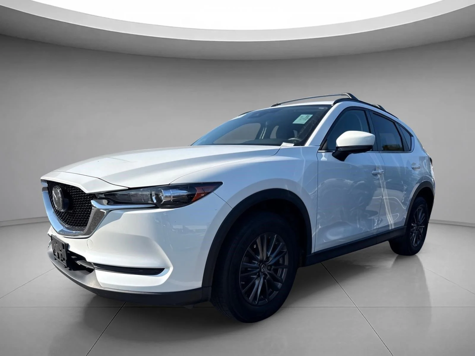 Used 2020 Snowflake White Pearl Mica Mazda Touring image 2