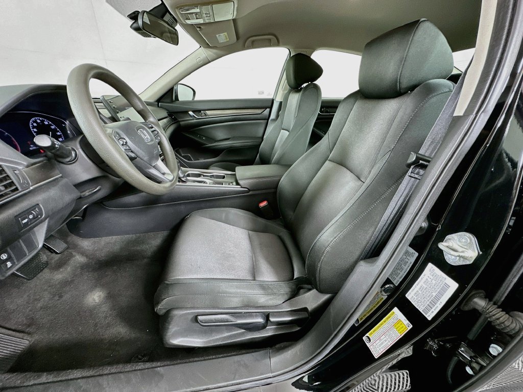 2019 Honda Accord LX - Photo 20