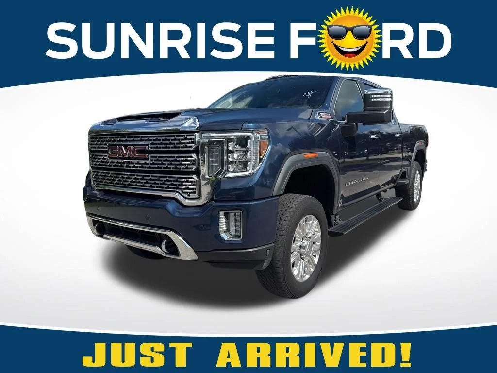 2021 GMC Sierra 4WD Crew Cab Standard Box Denali's photo