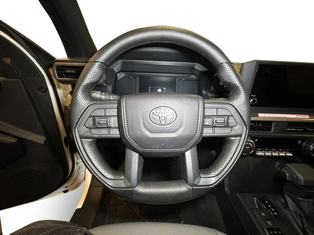 New 2026 Ice Cap Toyota SR5 image 12