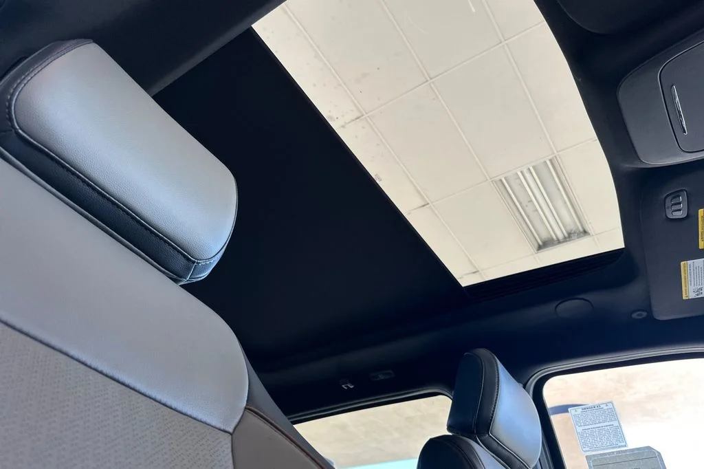 New 2026 Avalanche Ford Lariat image 16