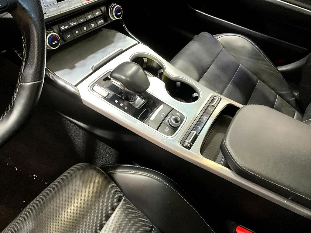 Used 2018 Red Kia GT2 image 14