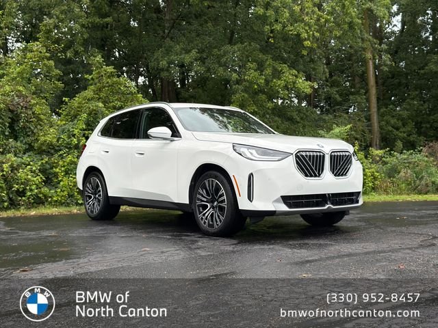 Used 2026 Alpine White BMW 30 xDrive image 4