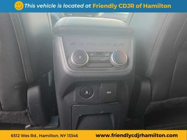 Used 2025 Gray Ford ST-Line image 13