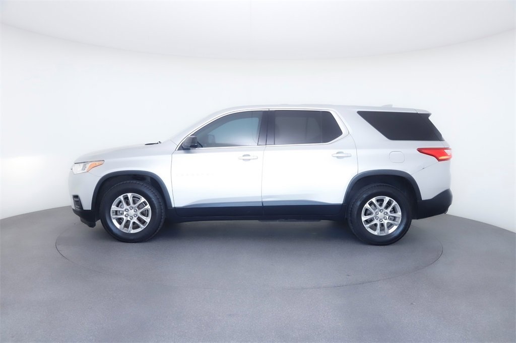 Used 2019 Chevrolet Traverse LS with VIN 1GNERFKW0KJ249130 for sale in San Marcos, TX