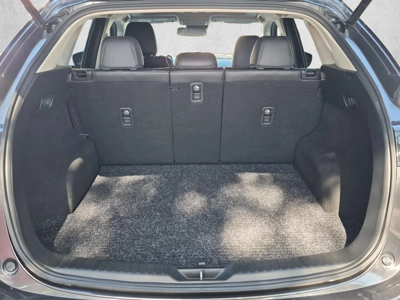 Used 2017 Machine Gray Metallic Mazda Touring image 6