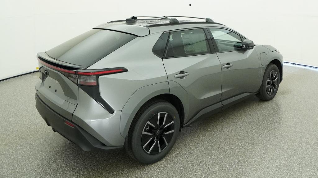 New 2026 Heavy Metal Toyota XLE image 41