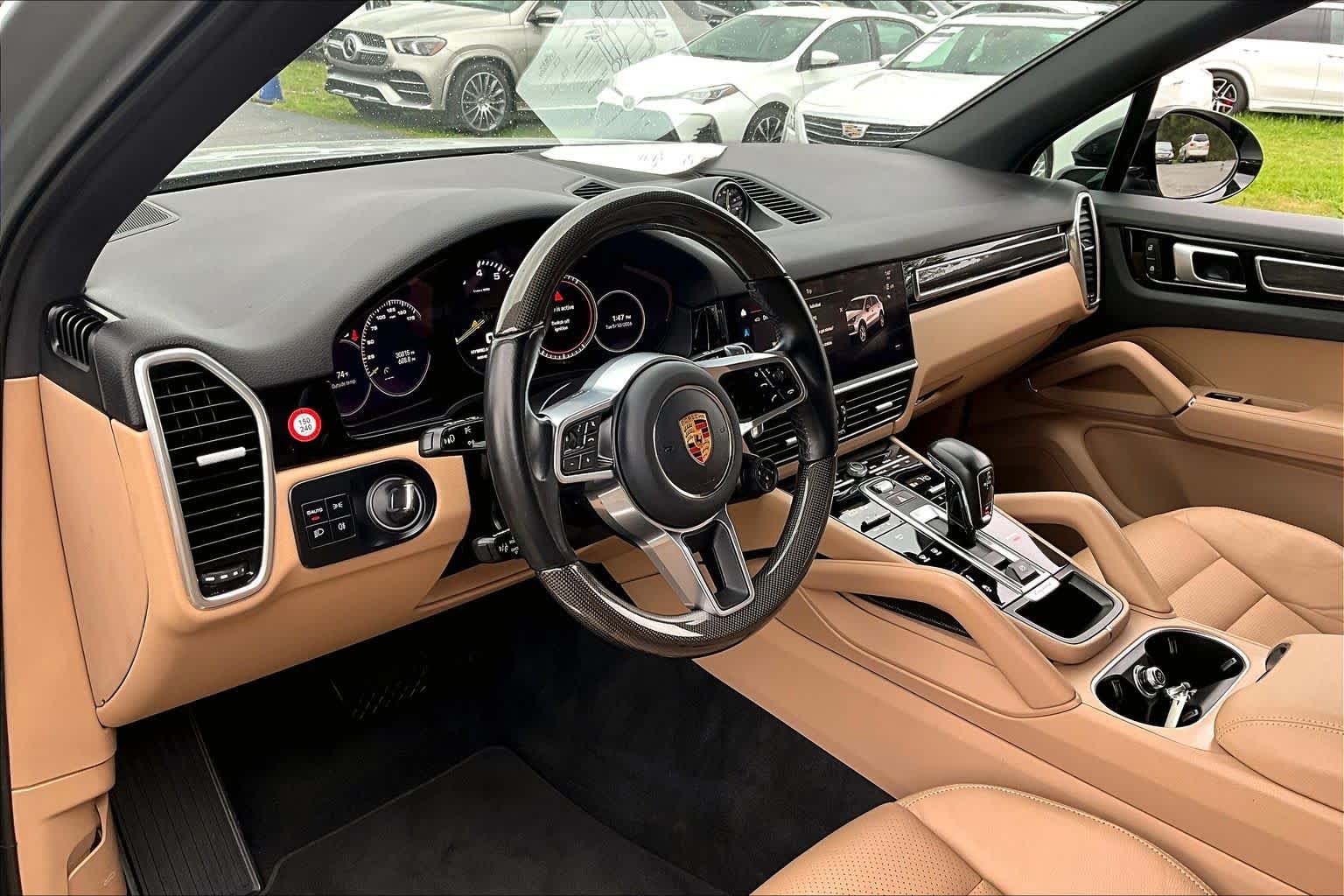 Used 2022 Dolomite Silver Metallic Porsche E-Hybrid image 16