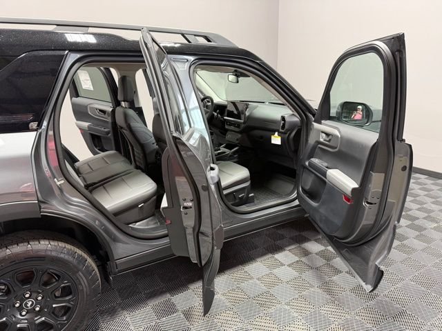 New 2025 Carbonized Gray Metallic Ford Badlands® image 20