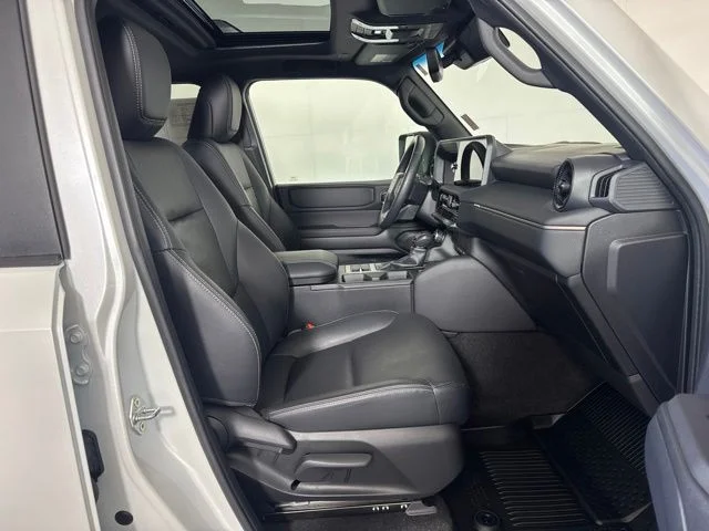 Used 2024 Pearl Toyota Base image 4