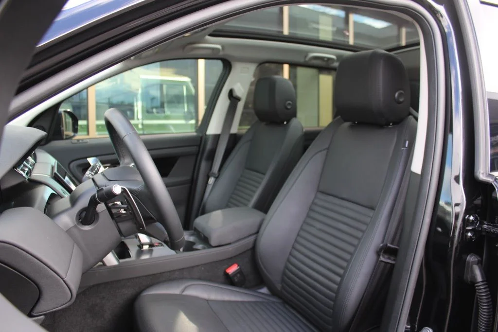 2025 Land Rover Discovery Sport S - Photo 5
