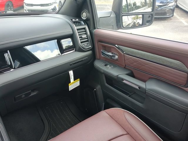 New 2026 Diamond Black Crystal Pearl-Coat Exterior Paint RAM Limited image 19