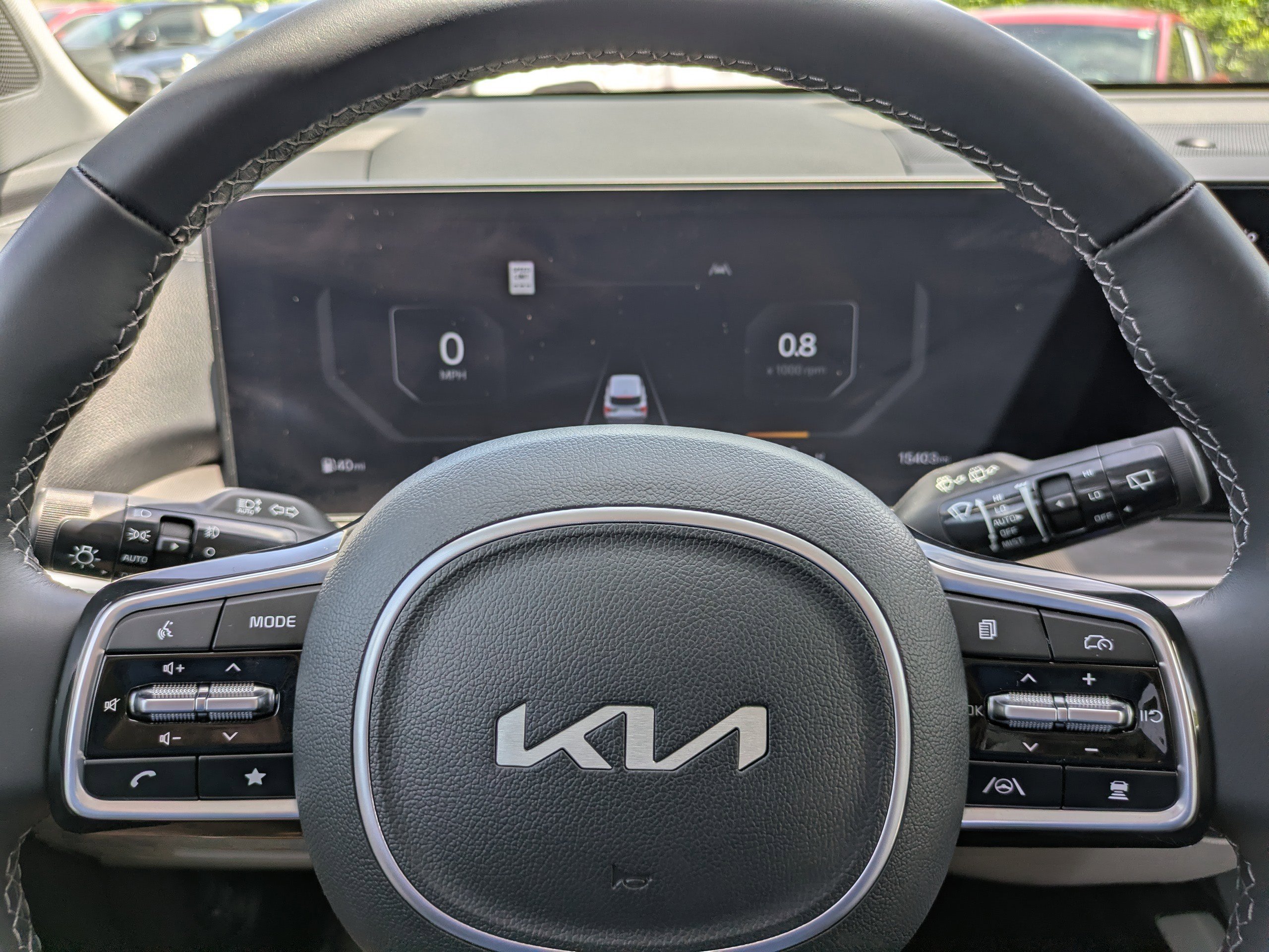 2025 Kia Sorento SX - Photo 29