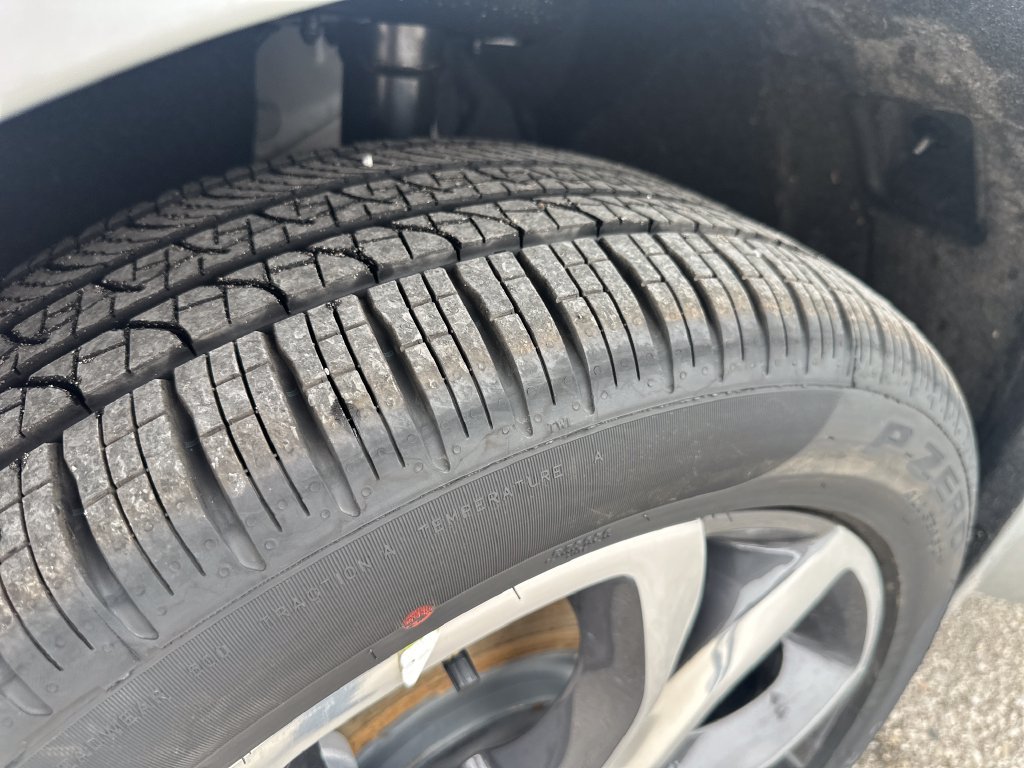 2026 Chrysler Pacifica Pinnacle - Photo 11