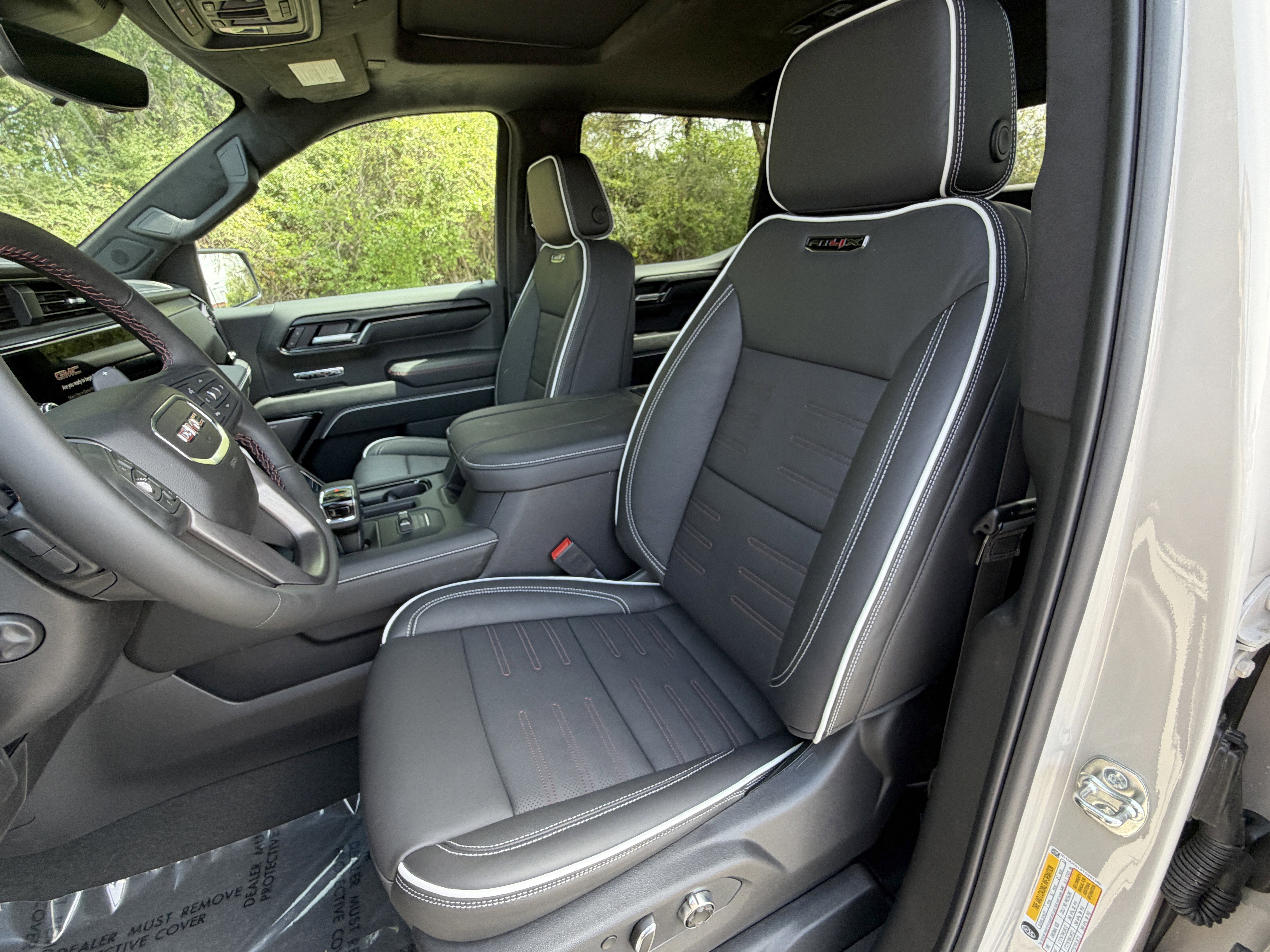 2026 GMC Sierra 1500 AT4X - Photo 25