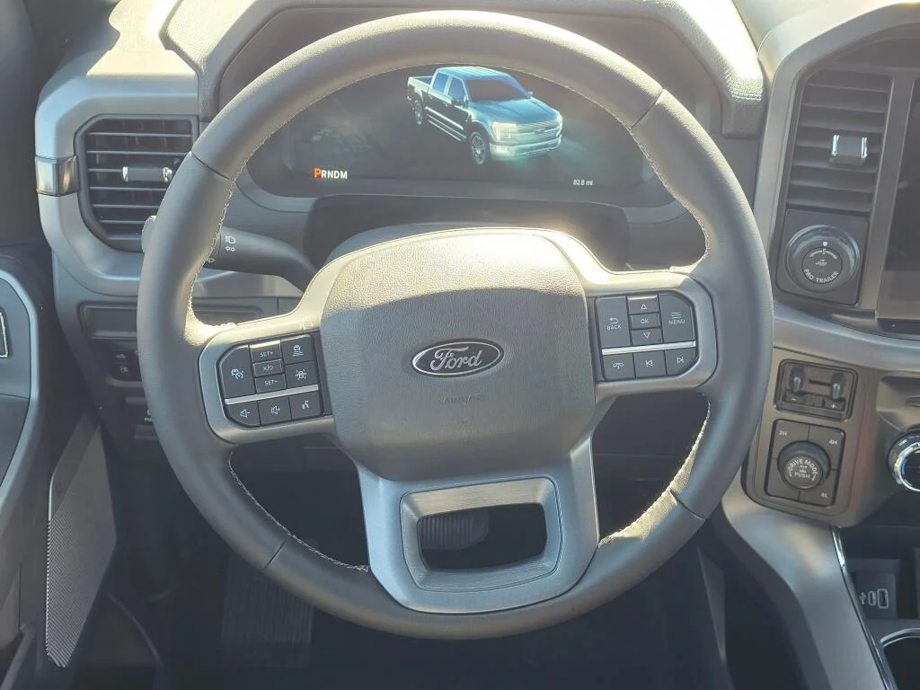 New 2026 Carbonized Gray Metallic Ford XLT image 20