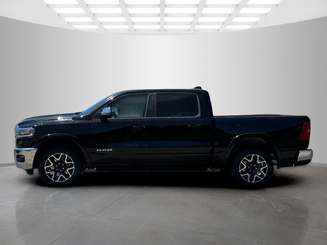New 2026 Diamond Black Crystal Pearl-Coat Exterior Paint RAM LARAMIE image 4